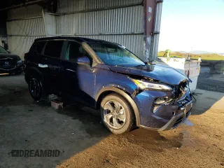 2025 Nissan Rogue SV with VIN 5N1BT3BA4SC811997, listed as a Copart auction lot 50534825 with 4,017 mi miles and Clean Title. Bid and sale history available at DreamBid. Image 4.