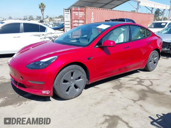 2023 Tesla Model 3 z VIN 5YJ3E1EA6PF566326, wystawiony jako IAAI lot #42687125 z przebiegiem 43 548 mil mil oraz . Historia ofert i sprzedaży dostępna na DreamBid. Obrazek 20.