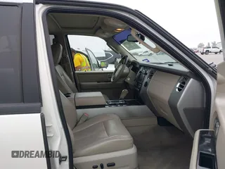 2013 Ford Expedition Max Limited с VIN 1FMJK2A53DEF19312, выставлен на аукционе IAAI как лот 42362518 с пробегом 179 629 миль миль и . История ставок и продаж доступна на DreamBid. Изображение 5.