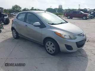 2012 Mazda 2 Sport with VIN JM1DE1KZ0C0149369, listed as a IAAI auction lot 41884796 with 188,912 mi miles. Bid and sale history available at carsss.com. Image 1.
