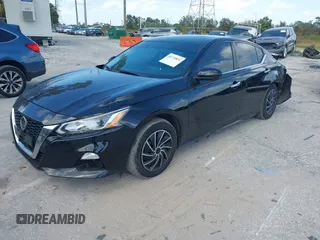 2020 Nissan Altima 2.5 S with VIN 1N4BL4BVXLC249060, listed as a IAAI auction lot 40719831 with 94,731 mi miles and . Bid and sale history available at carsss.com. Image 22.