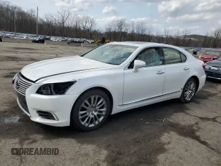 2016 Lexus LS 460 with VIN JTHBL5EF5G5140423, listed as a Copart auction lot 50889305 with 71,758 mi miles and Salvage title. Bid and sale history available at DreamBid. Image 1.