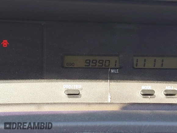 2002 Toyota Avalon XL with VIN 4T1BF28B52U265710, listed as a IAAI auction lot 42102300 with 99,901 mi miles and . Bid and sale history available at DreamBid. Image 16.