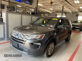 2019 Ford Explorer XLT z VIN 1FM5K8D85KGB20171, wystawiony jako IAAI lot #42734889 z przebiegiem 83 569 mil mil oraz . Historia ofert i sprzedaży dostępna na DreamBid. Obrazek 19.