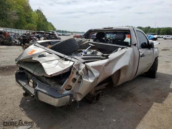 2008 Chevrolet Silverado 1500 Work Truck with VIN 1GCEK14X78Z211118, listed as a Copart auction lot 39961264 with 0 mi miles and Salvage Title. Bid and sale history available at carsss.com. Image 3.