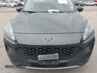 2020 Ford Escape SE Sport Hybrid with VIN 1FMCU0BZ6LUC52910, listed as a IAAI auction lot 41316055 with 279,311 mi miles and . Bid and sale history available at carsss.com. Image 13.