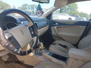 2010 Lincoln MKZ with VIN 3LNHL2GC7AR618032, listed as a IAAI auction lot 42521880 with 191,287 mi miles and . Bid and sale history available at DreamBid. Image 5.