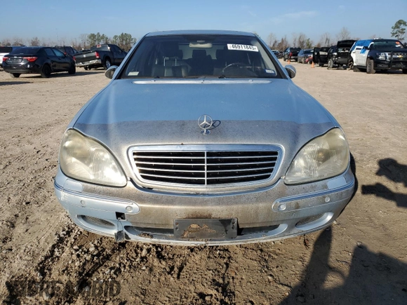 2002 Mercedes-Benz S-Class 5.0L with VIN WDBNG75J62A260782, listed as a Copart auction lot 46911845 with 226,052 mi miles and Salvage Title. Bid and sale history available at carsss.com. Image 5.