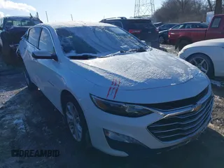 2020 Chevrolet Malibu LT with VIN 1G1ZD5ST8LF080934, listed as a IAAI auction lot 41634243 with 163,669 mi miles and . Bid and sale history available at carsss.com. Image 1.
