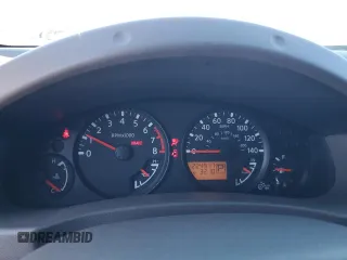 2006 Nissan Frontier SE z VIN 1N6AD07U56C461216, wystawiony jako Copart lot #87716875 z przebiegiem 224 977 mil mil oraz Szkoda całkowita • Salvage title. Historia ofert i sprzedaży dostępna na DreamBid. Obrazek 9.