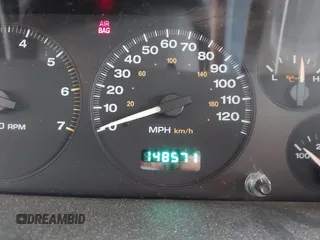 2003 Jeep Grand Cherokee Laredo z VIN 1J4GW48S73C545863, wystawiony jako IAAI lot #42222247 z przebiegiem 128 529 mil mil oraz . Historia ofert i sprzedaży dostępna na DreamBid. Obrazek 15.
