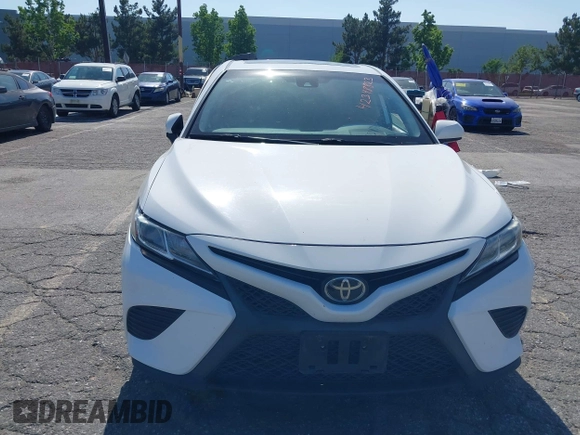 2019 Toyota Camry LE z VIN 4T1B11HK8KU741053, wystawiony jako IAAI lot #42348823 z przebiegiem 71 443 mil mil oraz . Historia ofert i sprzedaży dostępna na DreamBid. Obrazek 12.