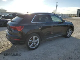 2020 Audi Q3 S line Premium with VIN WA1DECF31L1115818, listed as a Copart auction lot 40267463 with 22,456 mi miles. Bid and sale history available at carsss.com. Image 3.
