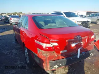 2008 Toyota Camry LE with VIN 4T1BK46K28U066181, listed as a IAAI auction lot 41190554 with 263,484 mi miles. Bid and sale history available at carsss.com. Image 3.