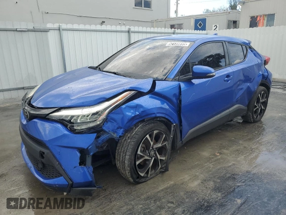 2021 Toyota C-HR LE with VIN NMTKHMBX0MR120904, listed as a Copart auction lot 52139895 with 85,153 mi miles and Clean Title. Bid and sale history available at carsss.com. Image 1.