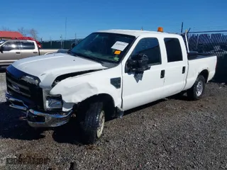 2008 Ford Super Duty F-250 SRW XL with VIN 1FTSW21548EA43414, listed as a IAAI auction lot 41824311 with 137,502 mi miles. Bid and sale history available at carsss.com. Image 2.