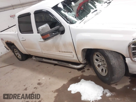 2011 Chevrolet Silverado 1500 with VIN 1GCPKTE39BF169611, listed as a IAAI auction lot 41270847 with 184,975 mi miles and . Bid and sale history available at DreamBid. Image 6.