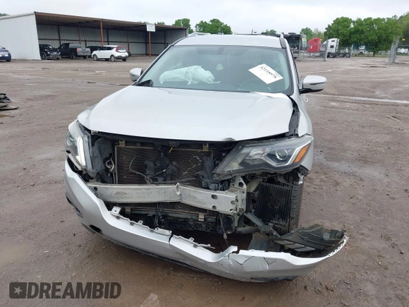 2018 Nissan Pathfinder S z VIN 5N1DR2MM8JC602270, wystawiony jako IAAI lot #42118978 z przebiegiem 114 854 mil mil oraz . Historia ofert i sprzedaży dostępna na DreamBid. Obrazek 6.