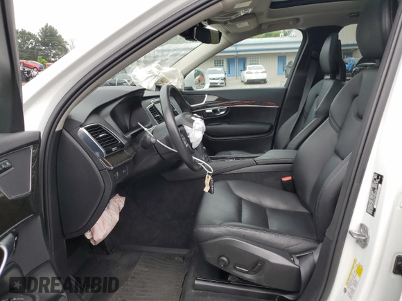 2018 Volvo XC90 Momentum with VIN YV4102XK0J1214826, listed as a Copart auction lot 65567913 with 65,532 mi miles. Bid and sale history available at carsss.com. Image 7.