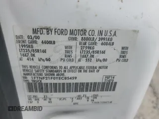 2000 Ford F-250 XL with VIN 1FTNF21F0YEC85459, listed as a Copart auction lot 63040505 with 328,049 mi miles and Salvage title. Bid and sale history available at DreamBid. Image 12.