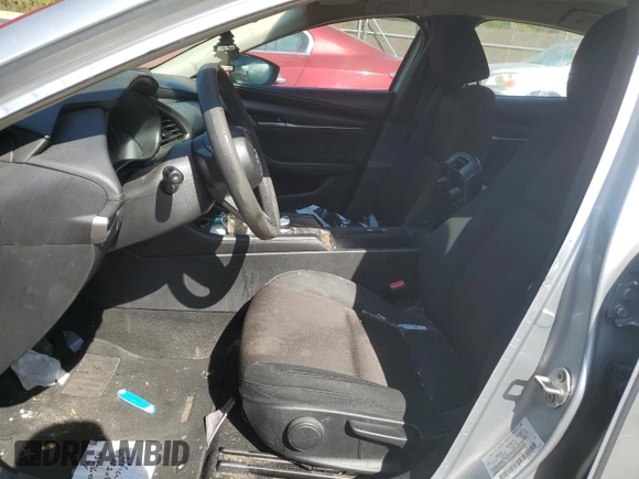2021 Mazda 3 2.0 with VIN JM1BPAA78M1318809, listed as a Copart auction lot 53634025 with Not Provided miles and Salvage Title. Bid and sale history available at DreamBid. Image 7.