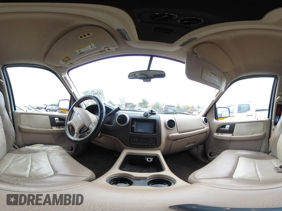 2004 Ford Expedition Eddie Bauer with VIN 1FMPU17L14LA05104, listed as a IAAI auction lot 42064535 with 249,614 mi miles. Bid and sale history available at carsss.com. Image 19.