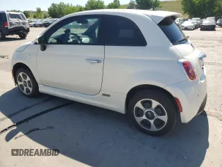2015 FIAT 500e с VIN 3C3CFFGE9FT522920, выставлен на аукционе Copart как лот 62600915 с пробегом 53 300 миль миль и Чистый • Clean title. История ставок и продаж доступна на DreamBid. Изображение 2.