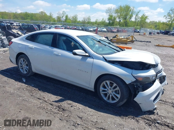 2018 Chevrolet Malibu LT z VIN 1G1ZD5ST7JF113869, wystawiony jako IAAI lot #42188467 z przebiegiem 104 531 mil mil oraz . Historia ofert i sprzedaży dostępna na DreamBid. Obrazek 1.