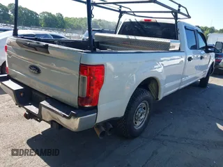 2019 Ford F-250 XL with VIN 1FT7W2AT1KEG30861, listed as a IAAI auction lot 42451080 with 293,693 mi miles and . Bid and sale history available at DreamBid. Image 4.