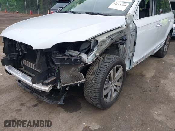 2015 Audi Q7 Premium Plus с VIN WA1LGAFE7FD027337, выставлен на аукционе IAAI как лот 42182400 с пробегом 82 269 миль миль и . История ставок и продаж доступна на DreamBid. Изображение 6.