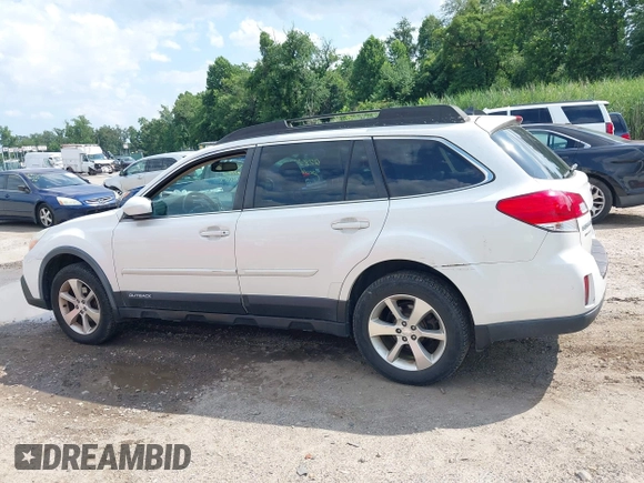 2014 Subaru Outback Limited with VIN 4S4BRBLC2E3309969, listed as a IAAI auction lot 42782324 with 187,771 mi miles and . Bid and sale history available at DreamBid. Image 14.