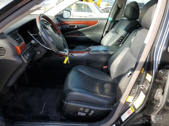 2011 Lexus LS 460 z VIN JTHBL5EF7B5105035, wystawiony jako Copart lot #43876075 z przebiegiem 67 647 mil mil oraz Szkoda całkowita • Salvage title. Historia ofert i sprzedaży dostępna na DreamBid. Obrazek 7.