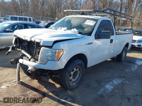 2013 Ford F-150 XL with VIN 1FTNF1CF1DKD43758, listed as a IAAI auction lot 41303698 with 155,646 mi miles. Bid and sale history available at carsss.com. Image 2.