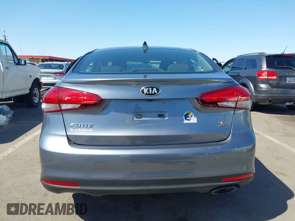 2018 Kia Forte LX with VIN 3KPFL4A77JE220538, listed as a IAAI auction lot 42095964 with 98,977 mi miles and . Bid and sale history available at DreamBid. Image 16.