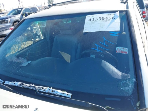 2006 Toyota Highlander w/3rd Row with VIN JTEDP21A660110877, listed as a IAAI auction lot 41330456 with 150,285 mi miles. Bid and sale history available at carsss.com. Image 14.