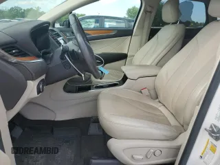 2019 Lincoln MKC Select with VIN 5LMCJ2C99KUL18946, listed as a Copart auction lot 50783465 with 82,882 mi miles and Salvage Title. Bid and sale history available at carsss.com. Image 7.