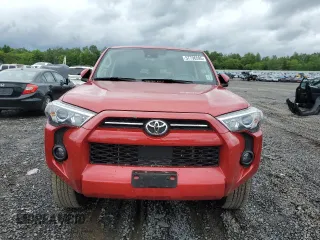 2023 Toyota 4Runner SR5 with VIN JTEMU5JR7P6167782, listed as a Copart auction lot 57796595 with 26,743 mi miles and Salvage title. Bid and sale history available at DreamBid. Image 5.