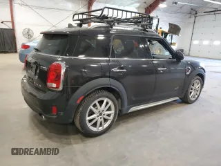 2018 MINI Countryman Cooper S with VIN WMZYT5C39J3E62282, listed as a Copart auction lot 53052945 with 32,103 mi miles and Salvage title. Bid and sale history available at DreamBid. Image 3.