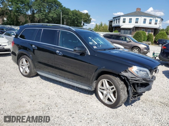 2015 Mercedes-Benz GL-Class GL 550 with VIN 4JGDF7DE0FA595106, listed as a Copart auction lot 68637723 with 120,371 mi miles. Bid and sale history available at carsss.com. Image 4.