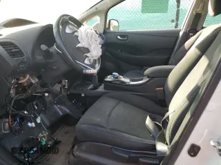 2017 Nissan LEAF SV with VIN 1N4BZ0CP9HC303348, listed as a Copart auction lot 52604055 with 45,480 mi miles and Clean Title. Bid and sale history available at carsss.com. Image 7.