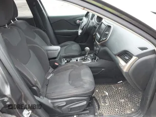 2016 Jeep Cherokee 75th Anniversary with VIN 1C4PJMCB0GW156076, listed as a IAAI auction lot 41946760 with 105,571 mi miles. Bid and sale history available at carsss.com. Image 5.