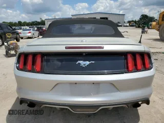 2016 Ford Mustang EcoBoost Premium z VIN 1FATP8UH2G5295645, wystawiony jako Copart lot #56110005 z przebiegiem 113 183 mil mil oraz Szkoda całkowita • Salvage title. Historia ofert i sprzedaży dostępna na DreamBid. Obrazek 6.