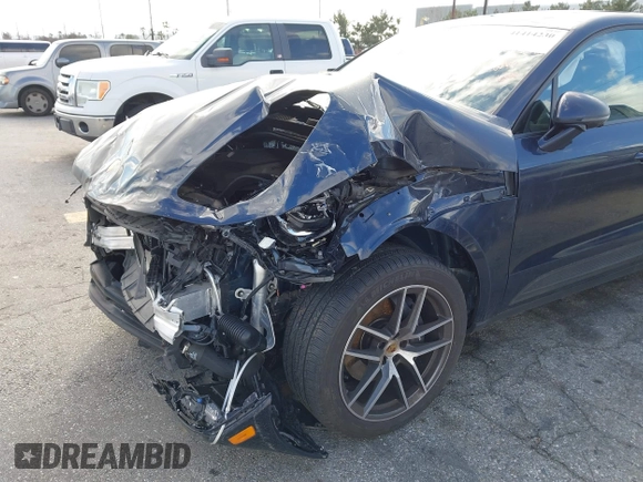 2022 Porsche Macan with VIN WP1AA2A51NLB06422, listed as a IAAI auction lot 41414230 with 8,090 mi miles and . Bid and sale history available at DreamBid. Image 18.