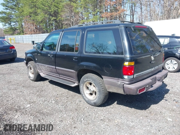 1997 Mercury Mountaineer z VIN 4M2DU55P8VUJ17747, wystawiony jako IAAI lot #41951530 z przebiegiem 79 377 mil mil oraz . Historia ofert i sprzedaży dostępna na DreamBid. Obrazek 3.