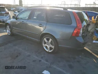2008 Volvo V50 2.4L with VIN YV1MW390282380649, listed as a Copart auction lot 87418264 with 91,431 mi miles and Salvage Title. Bid and sale history available at carsss.com. Image 2.