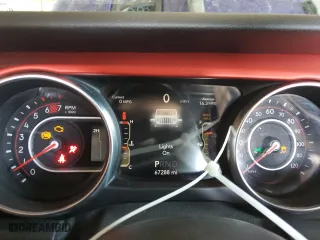 2018 Jeep Wrangler Rubicon with VIN 1C4HJXCN3JW190035, listed as a Copart auction lot 48435115 with 67,288 mi miles and Salvage Title. Bid and sale history available at carsss.com. Image 9.