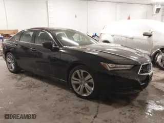 2022 Acura TLX w/Technology Package with VIN 19UUB5F4XNA004031, listed as a IAAI auction lot 41371036 with 15,867 mi miles. Bid and sale history available at carsss.com. Image 1.