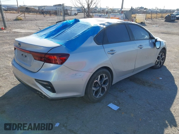 2019 Kia Forte LXS with VIN 3KPF24AD5KE138334, listed as a IAAI auction lot 41319905 with 107,899 mi miles and . Bid and sale history available at carsss.com. Image 4.