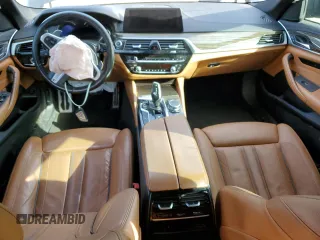 2018 BMW 5 Series 530i z VIN WBAJA5C5XJWA36332, wystawiony jako Copart lot #47810135 z przebiegiem 131 011 mil mil oraz Szkoda całkowita • Salvage title. Historia ofert i sprzedaży dostępna na DreamBid. Obrazek 8.