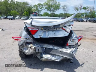 2015 Toyota Camry XLE z VIN 4T1BF1FK5FU970543, wystawiony jako IAAI lot #42373776 z przebiegiem 119 090 mil mil oraz . Historia ofert i sprzedaży dostępna na DreamBid. Obrazek 16.